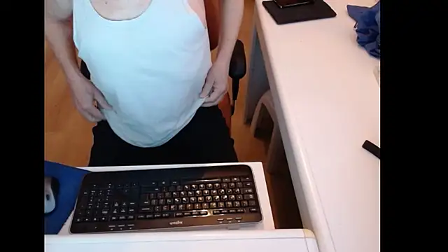 dutchpornking online show from May 1, 6:18 am