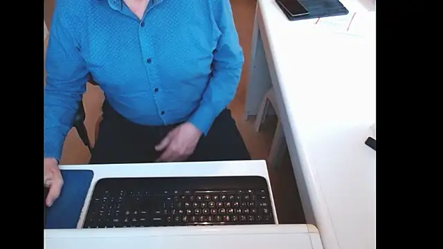 Snapshot of dutchpornking chatting on May 2, 5:40 pm dutchpornking online show from May 2, 5:40 pm