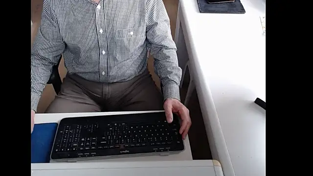 Snapshot of dutchpornking chatting on May 8, 6:08 am dutchpornking online show from May 8, 6:08 am