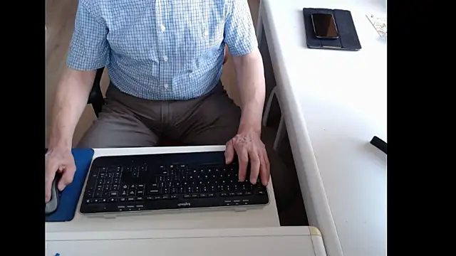 Snapshot of dutchpornking chatting on May 9, 6:29 am dutchpornking online show from May 9, 6:29 am