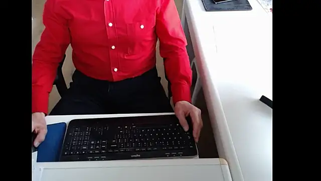 Snapshot of dutchpornking chatting on May 19, 5:36 am dutchpornking online show from May 19, 5:36 am