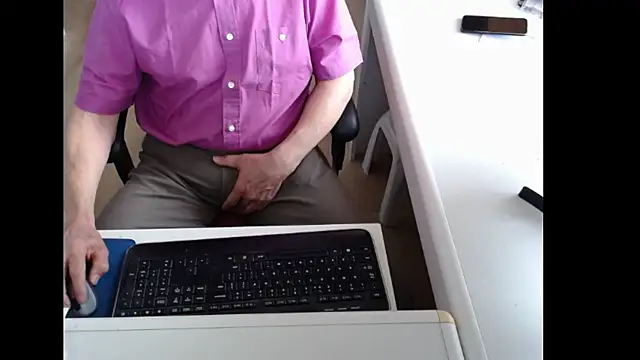 Snapshot of dutchpornking chatting on May 23, 6:29 am dutchpornking online show from May 23, 6:29 am