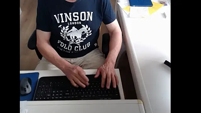 Snapshot of dutchpornking chatting on May 29, 6:11 am dutchpornking online show from May 29, 6:11 am