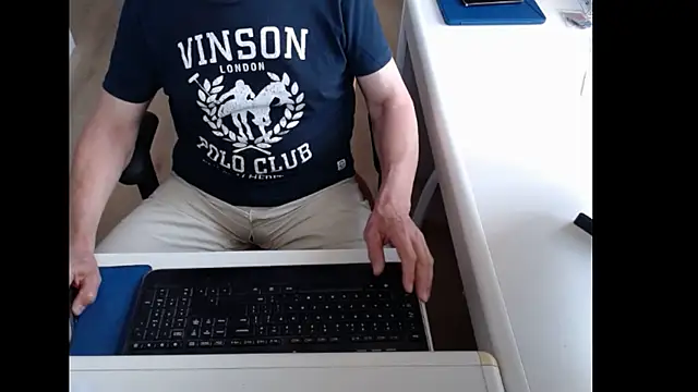Snapshot of dutchpornking chatting on June 1, 8:16 am dutchpornking online show from June 1, 8:16 am
