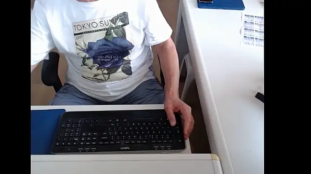 Snapshot of dutchpornking chatting on June 24, 6:01 am dutchpornking online show from June 24, 6:01 am