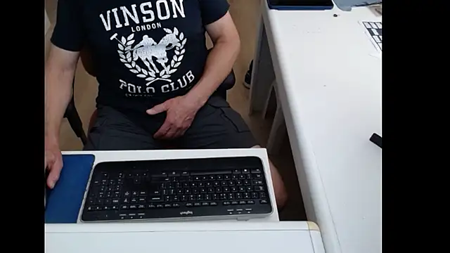 Snapshot of dutchpornking chatting on June 29, 11:54 am dutchpornking online show from June 29, 11:54 am