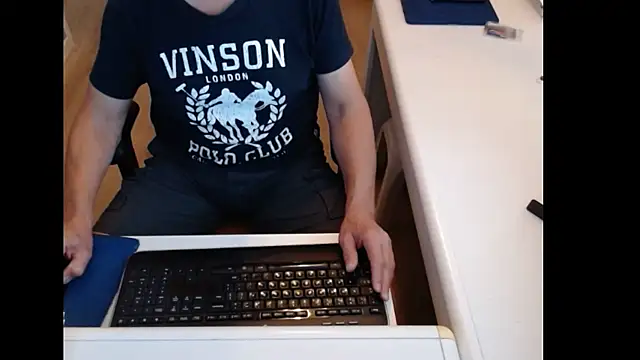 Snapshot of dutchpornking chatting on July 19, 6:39 am dutchpornking online show from July 19, 6:39 am