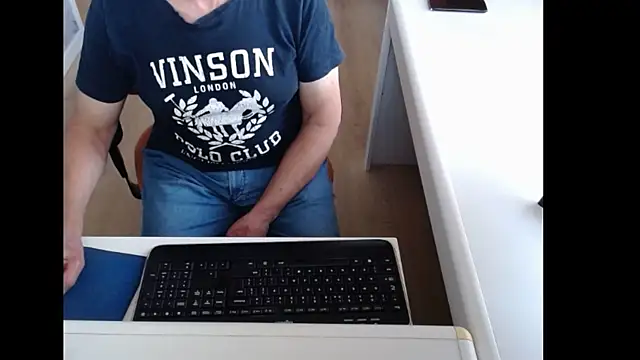 Snapshot of dutchpornking chatting on July 29, 6:33 am dutchpornking online show from July 29, 6:33 am