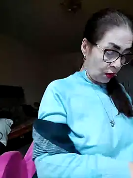 Chriss Tinaa online show from January 25, 4:45 am