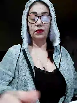 Chriss Tinaa online show from February 8, 3:08 am