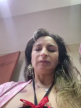 Snapshot of marilyn_love6969 chatting on June 5, 3:18 pm marilyn love6969 online show from June 5, 3:18 pm