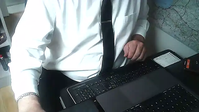 DUDURAxh online show from February 24, 2:26 pm