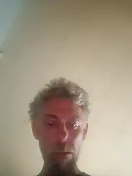Snapshot of 19JaSon83 chatting on July 20, 2:41 pm 19JaSon83 online show from July 20, 2:41 pm