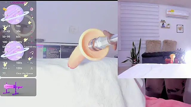 sofi velez online show from February 22, 1:22 am