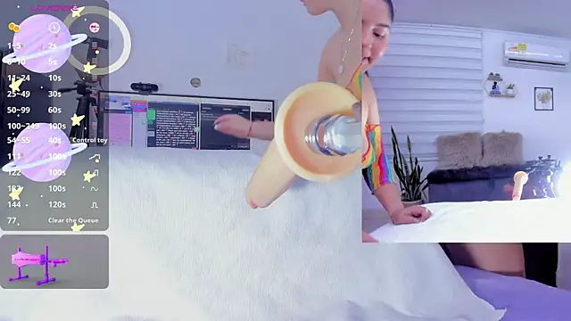 sofi velez online show from March 16, 1:38 am