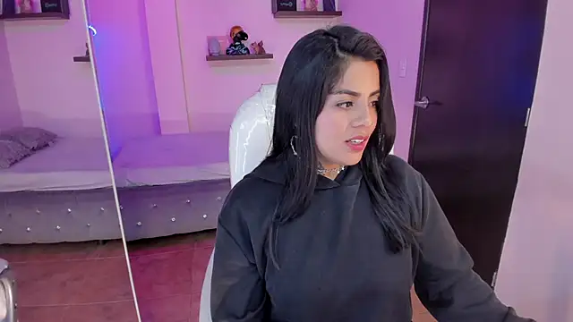 Snapshot of Catalinaa_martinez chatting on January 17, 11:51 pm Catalinaa martinez online show from January 17, 11:51 pm