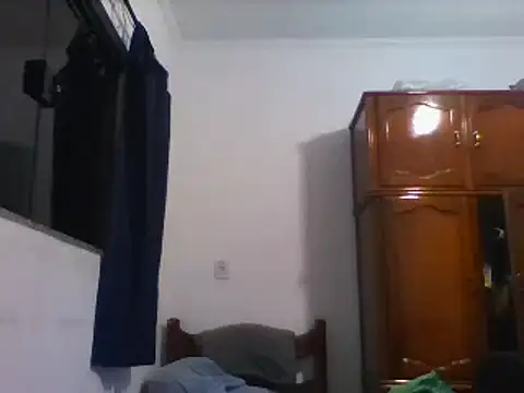 Snapshot of SAFADINHO-25 chatting on February 2, 10:49 pm SAFADINHO-25 online show from February 2, 10:49 pm
