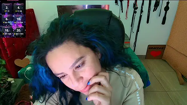 Snapshot of elektra_32 chatting on March 21, 5:32 am elektra 32 online show from March 21, 5:32 am