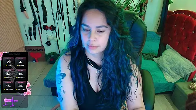 Snapshot of elektra_32 chatting on September 19, 6:15 am elektra 32 online show from September 19, 6:15 am