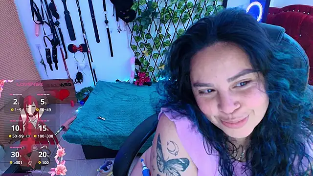 Snapshot of elektra_32 chatting on October 14, 5:08 am elektra 32 online show from October 14, 5:08 am