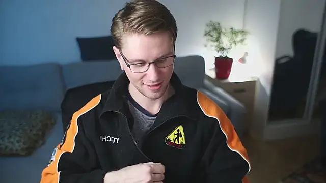 kevin-park online show from January 10, 12:40 pm