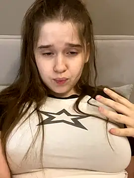 HornyGirlH online show from November 16, 11:32 pm