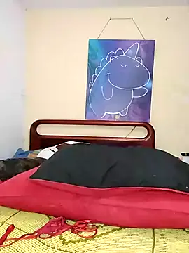 iamemmablake online show from December 8, 8:36 pm