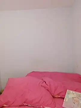 iamemmablake online show from June 25, 12:43 am
