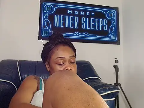 alexiaao9 online show from May 16, 4:31 am