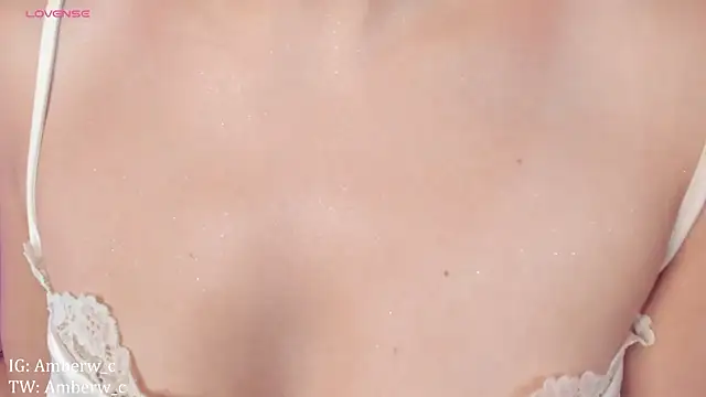 Snapshot of Ambeerouse chatting on January 11, 4:16 am Ambeerouse online show from January 11, 4:16 am