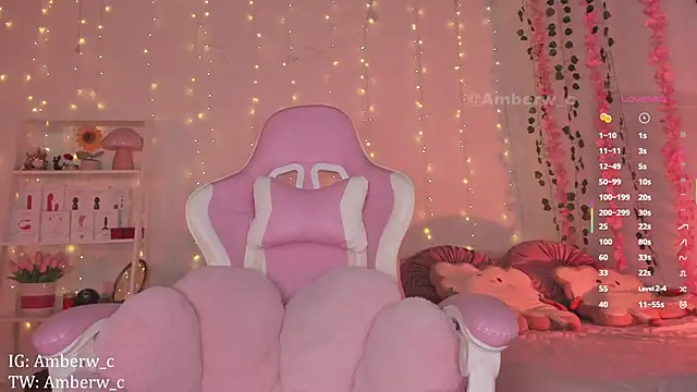 Snapshot of Ambeerouse chatting on October 6, 1:14 am Ambeerouse online show from October 6, 1:14 am