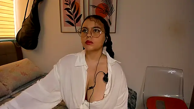 Ash milk online show from April 19, 6:10 pm