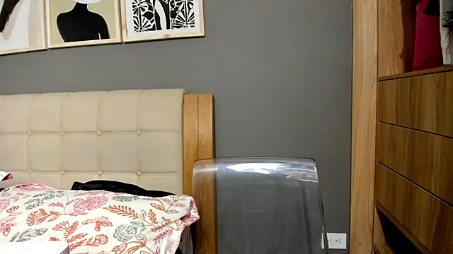 Snapshot of Ash_milk chatting on May 21, 2:07 am Ash milk online show from May 21, 2:07 am
