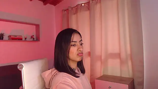 Brown skin11 online show from December 21, 8:32 pm