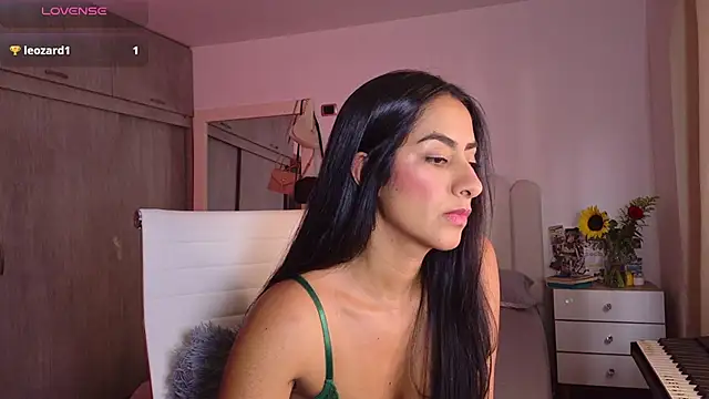 Brown skin11 online show from July 12, 8:44 pm