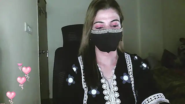 Snapshot of Cute_Sonii chatting on May 13, 12:02 pm Cute Sonii online show from May 13, 12:02 pm