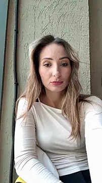 Snapshot of YOUR-KARINA chatting on October 30, 9:33 am YOUR-KARINA online show from October 30, 9:33 am