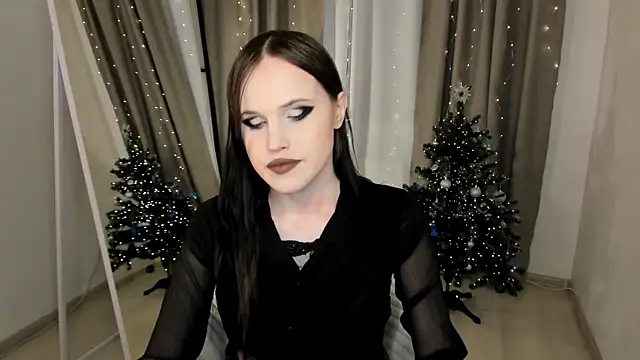 EffieMinki online show from January 18, 4:00 pm