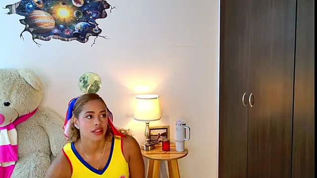 Snapshot of SarahCinnamon- chatting on July 3, 3:29 pm SarahCinnamon- online show from July 3, 3:29 pm
