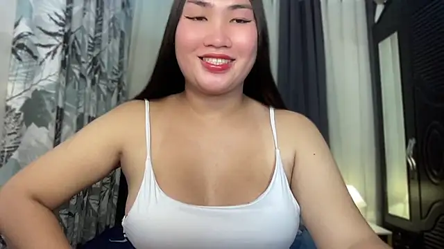 Miss Deliciousness online show from October 29, 3:47 pm