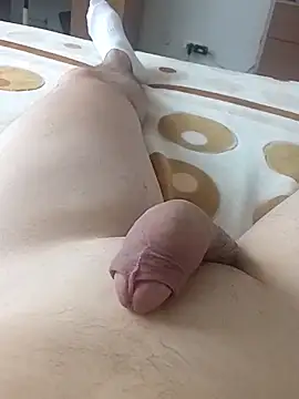 Snapshot of yurasec chatting on March 1, 10:13 am yurasec online show from March 1, 10:13 am