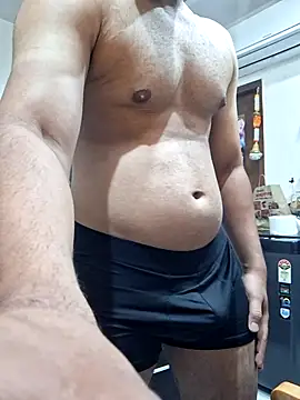 Snapshot of GYMBOY0071 chatting on July 29, 10:46 am GYMBOY0071 online show from July 29, 10:46 am