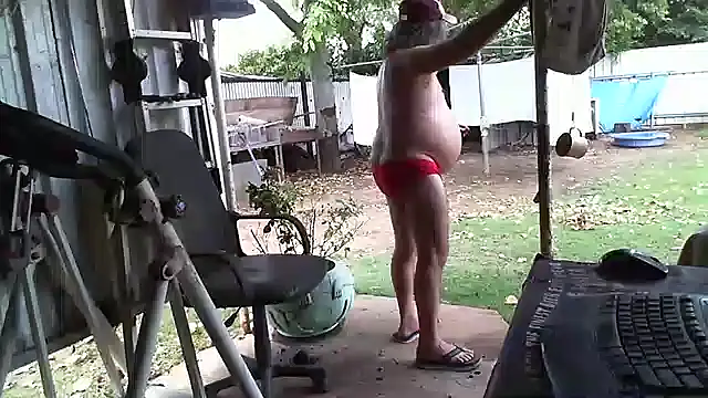 Snapshot of herbie010666 chatting on January 30, 5:09 am herbie010666 online show from January 30, 5:09 am