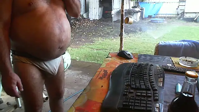 Snapshot of herbie010666 chatting on March 13, 7:53 am herbie010666 online show from March 13, 7:53 am