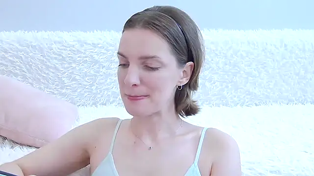 Beauty Alex online show from June 3, 12:46 am