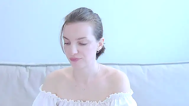 Beauty Alex online show from July 8, 2:49 am