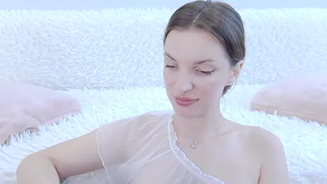 Beauty Alex online show from July 31, 4:12 am