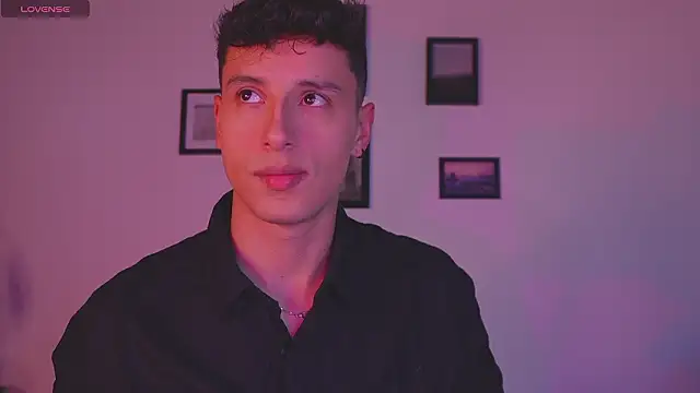 Snapshot of I_Gabriel chatting on February 24, 5:05 am I Gabriel online show from February 24, 5:05 am