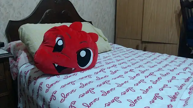 Snapshot of fabiolagg chatting on July 16, 10:32 am fabiolagg online show from July 16, 10:32 am