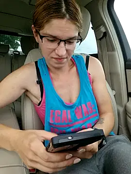 Snapshot of Geile-Luna chatting on June 2, 6:21 pm Geile-Luna online show from June 2, 6:21 pm